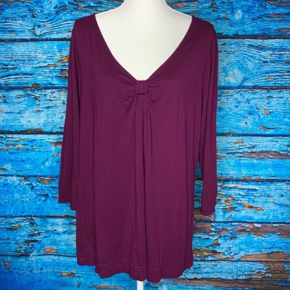 a.n.a plum 3/4 sleeve ruched front top